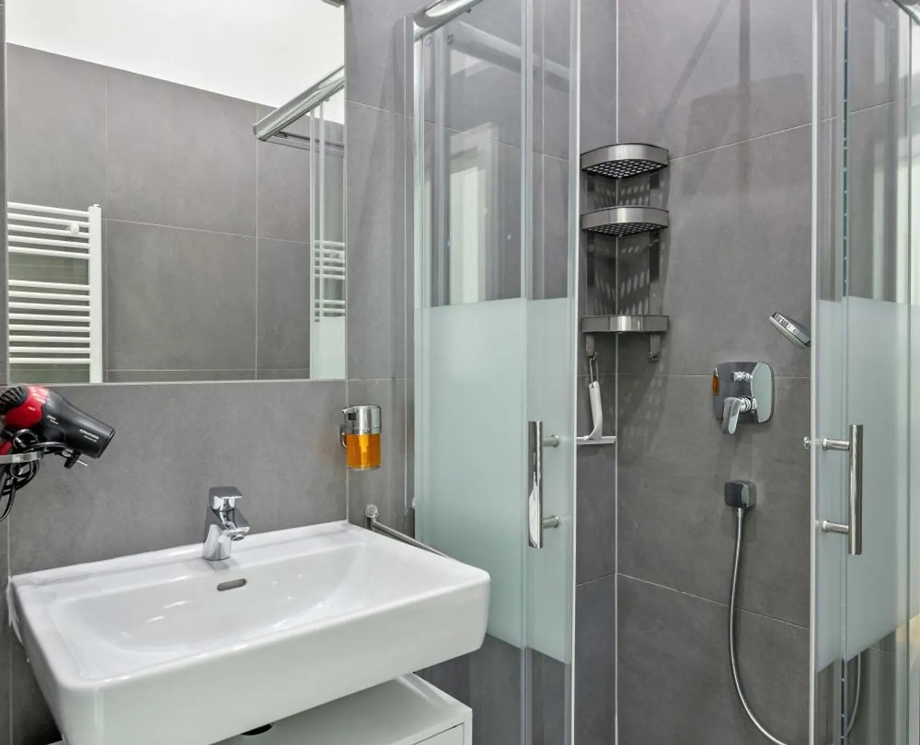 522 Mbit Wifi I Air Conditioning I Self Check In Bécs Apartman